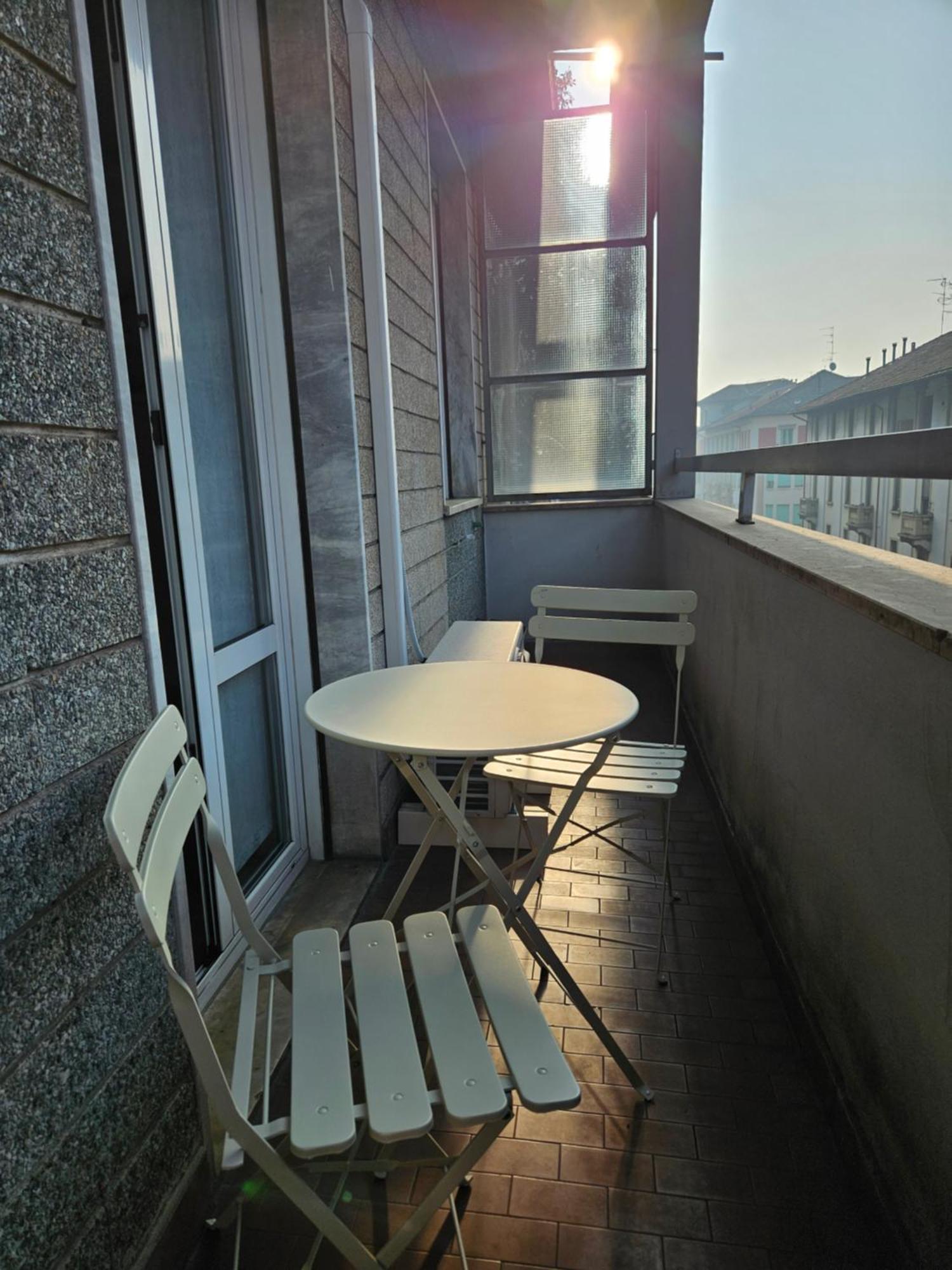 Maison Navigli Milano Esterno foto